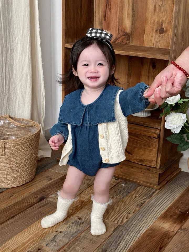 LINE_ALBUM_202596_250906_36