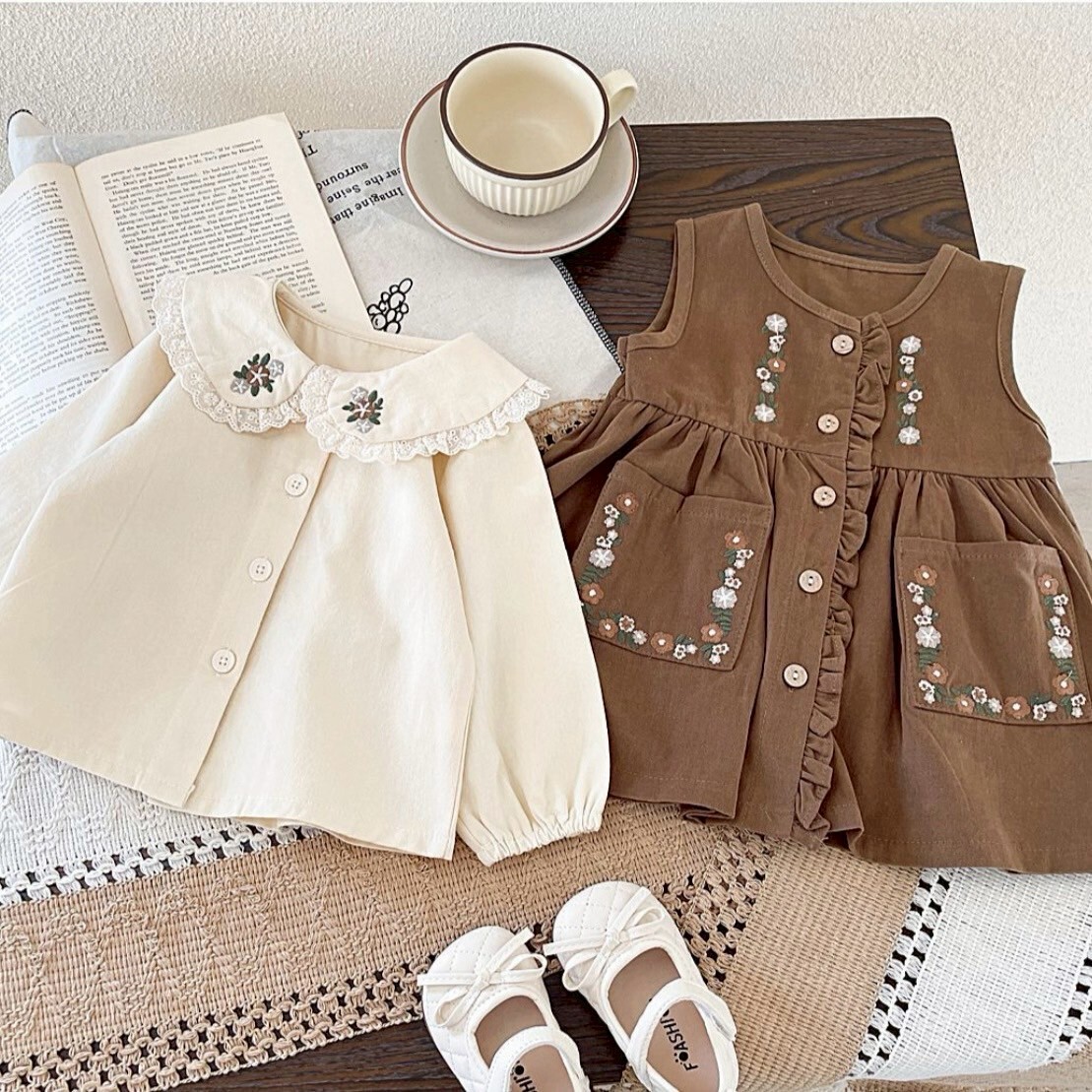 LINE_ALBUM_202598_250908_216