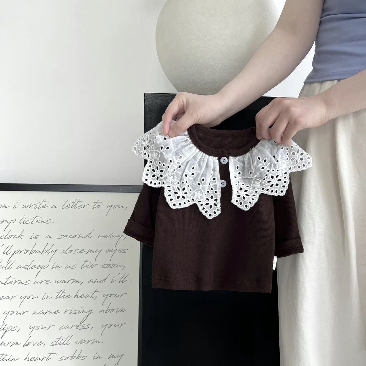 LINE_ALBUM_202598_250908_183