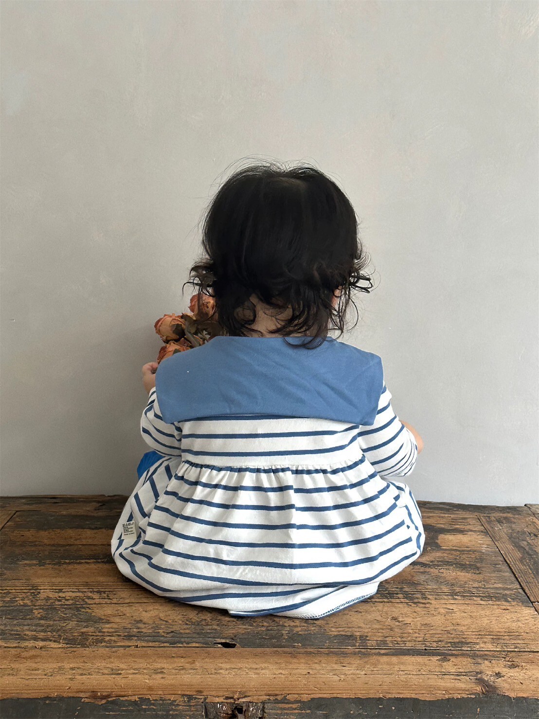 LINE_ALBUM_202598_250908_124