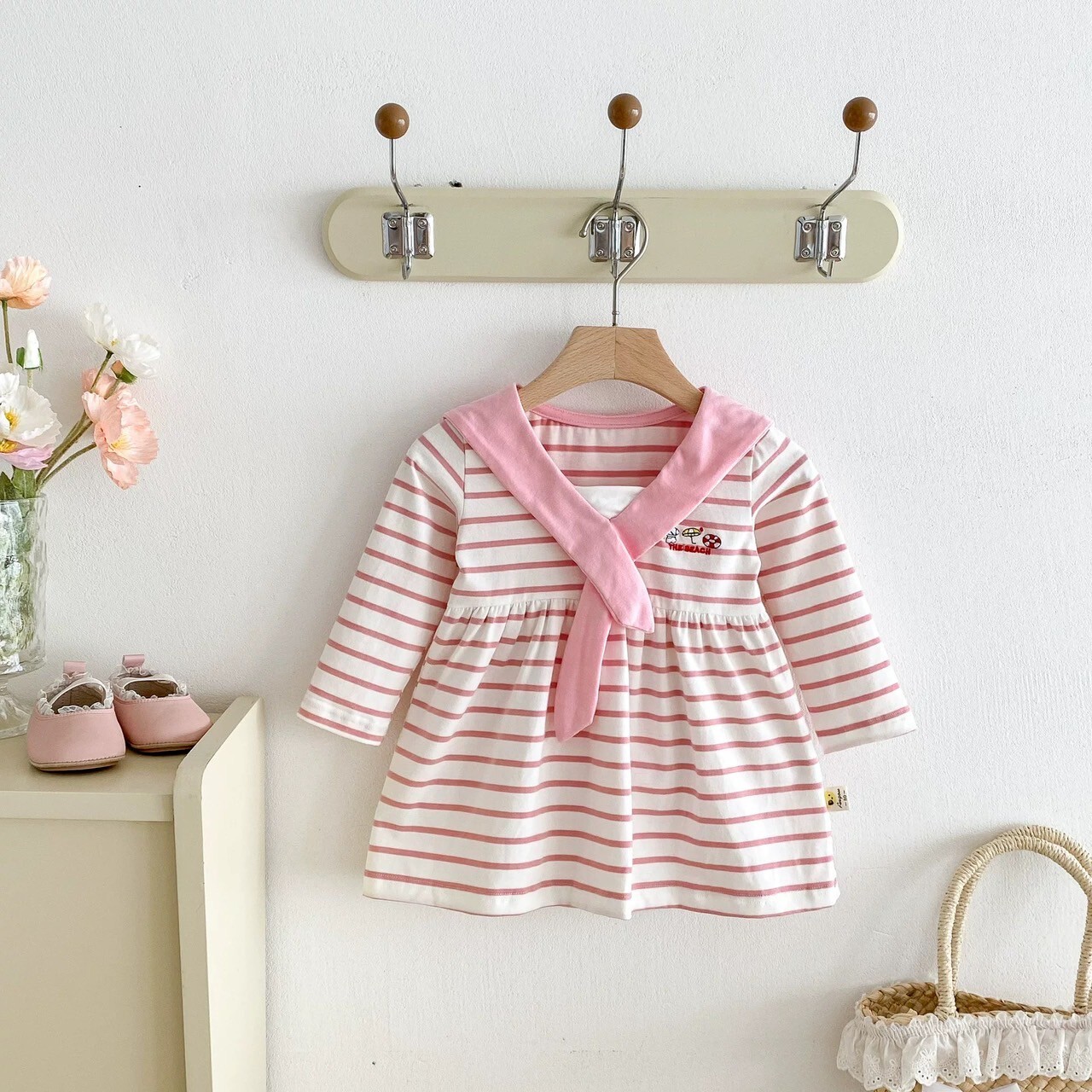 LINE_ALBUM_202598_250908_118