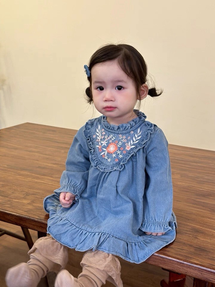 LINE_ALBUM_202598_250908_88