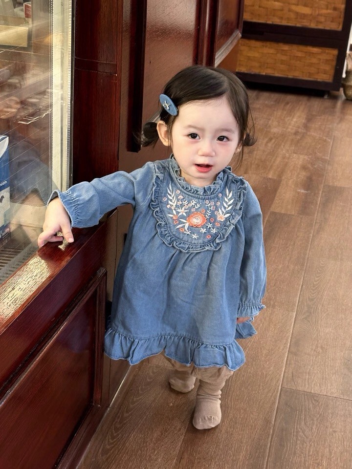 LINE_ALBUM_202598_250908_89