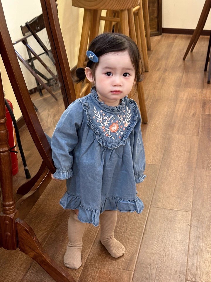 LINE_ALBUM_202598_250908_87