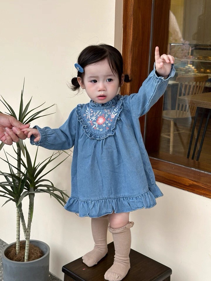 LINE_ALBUM_202598_250908_78