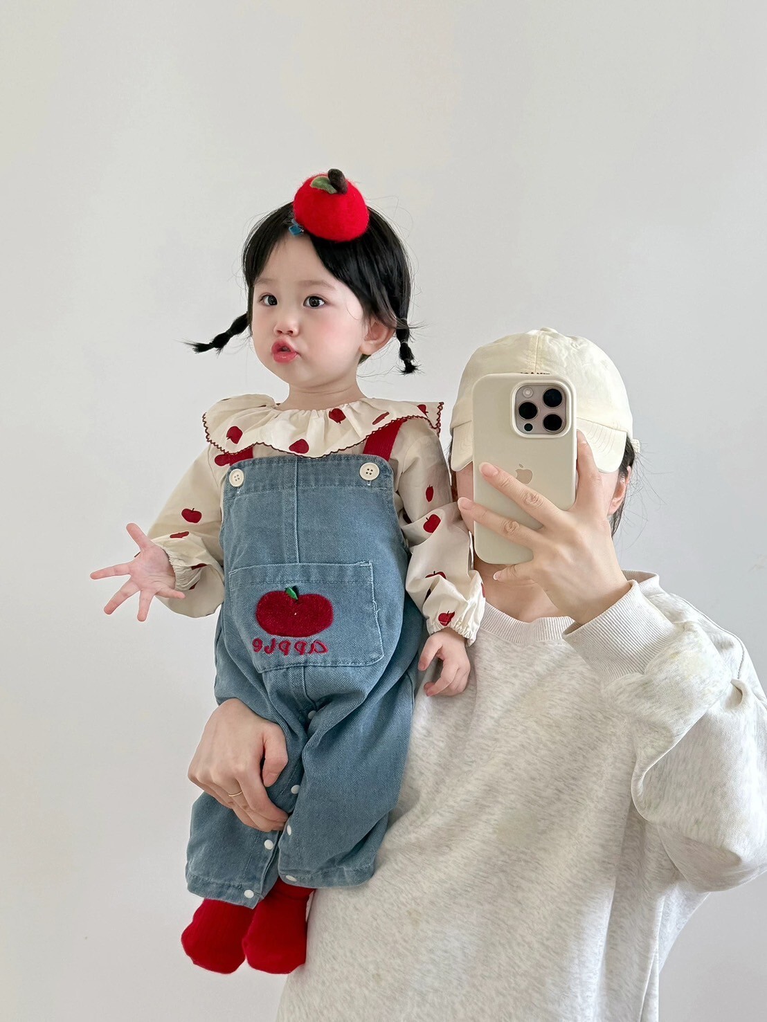 LINE_ALBUM_202599_250909_177