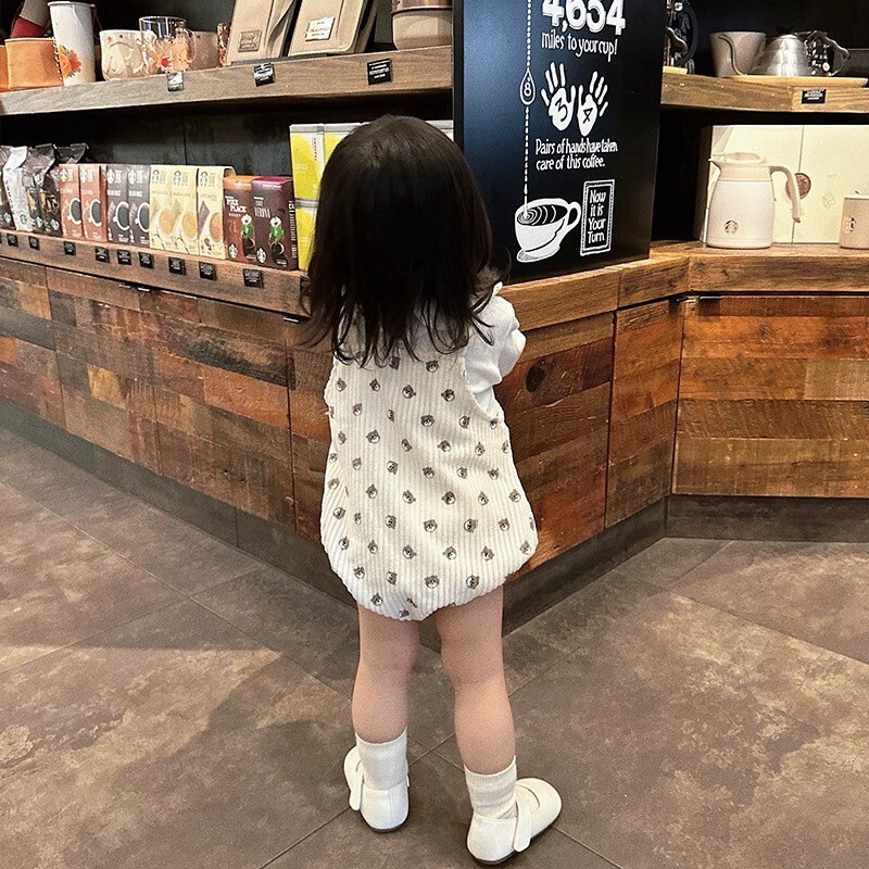 LINE_ALBUM_202599_250909_160