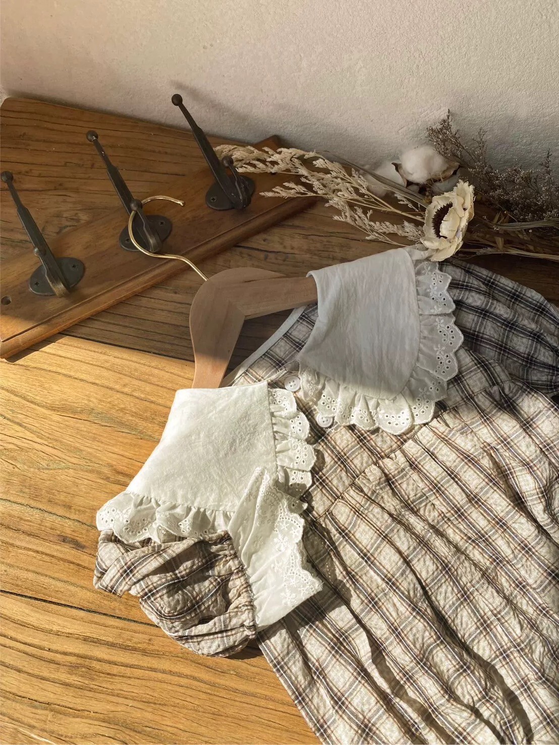 LINE_ALBUM_202599_250909_139