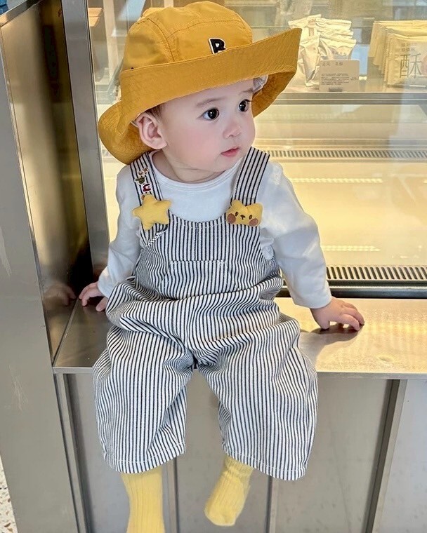 LINE_ALBUM_202599_250909_124