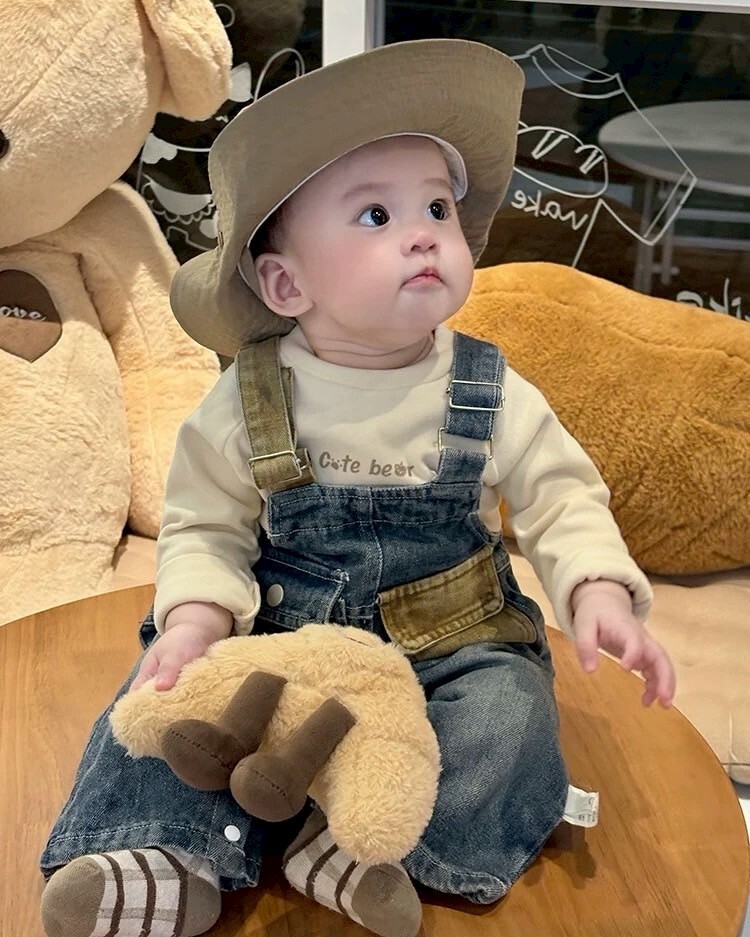 LINE_ALBUM_202599_250909_113