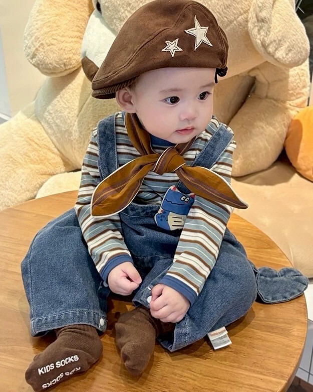 LINE_ALBUM_202599_250909_109