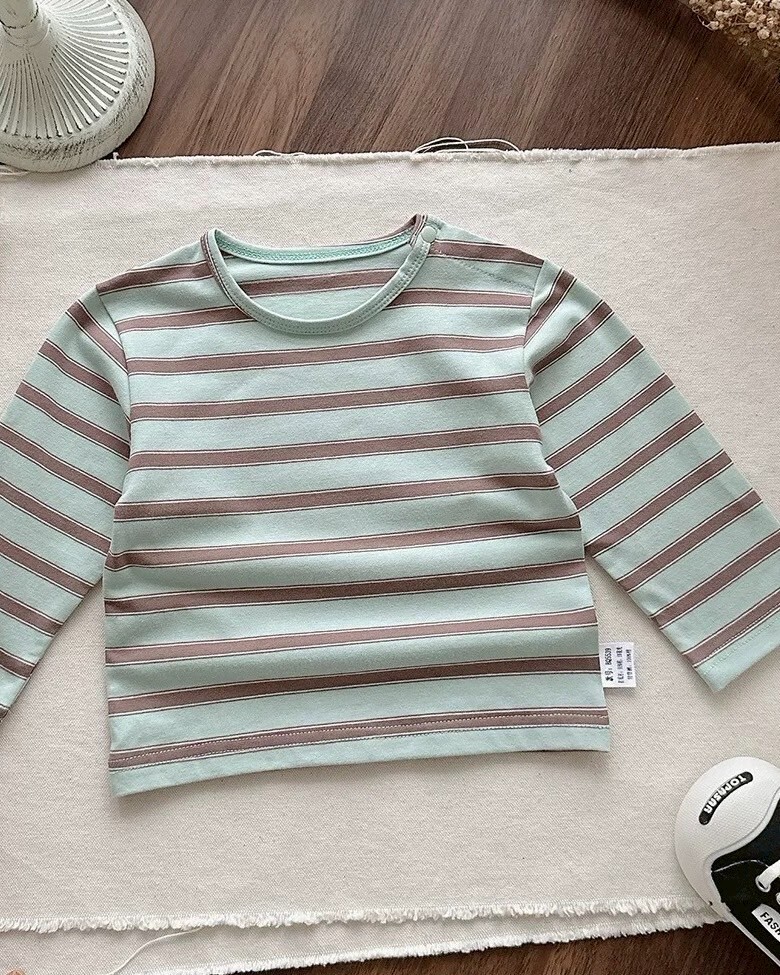 LINE_ALBUM_202599_250909_96