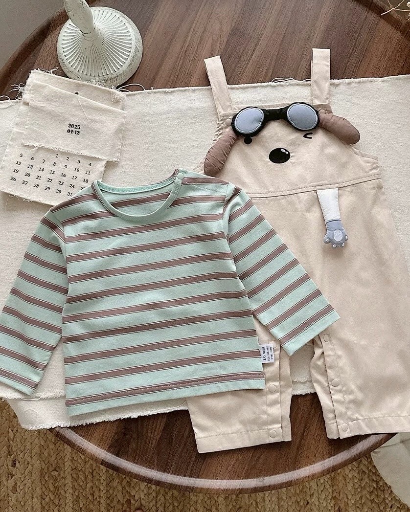 LINE_ALBUM_202599_250909_98