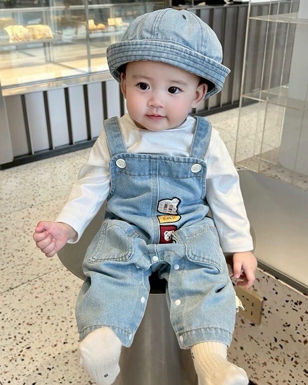 LINE_ALBUM_202599_250909_91