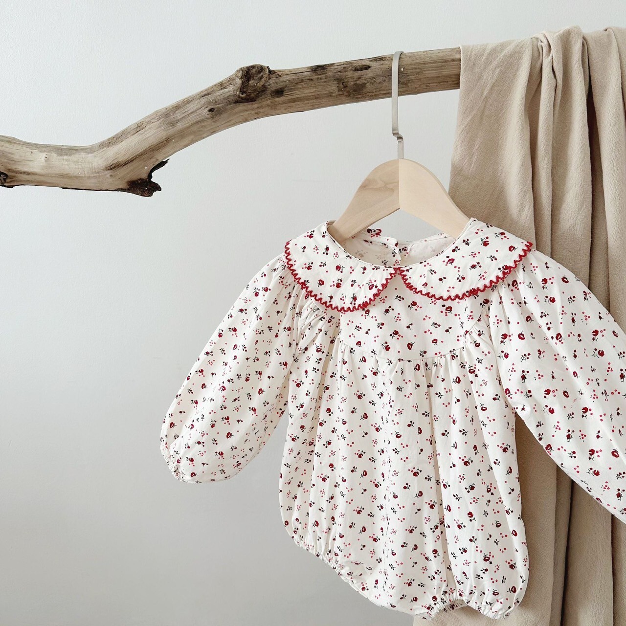 LINE_ALBUM_1_250910_222