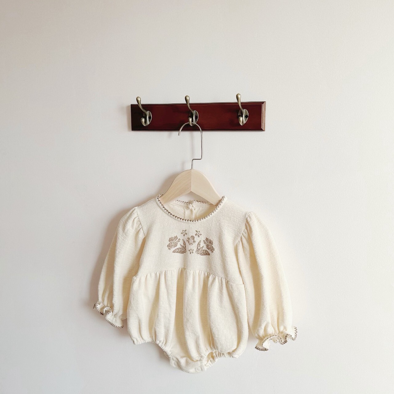 LINE_ALBUM_1_250910_24