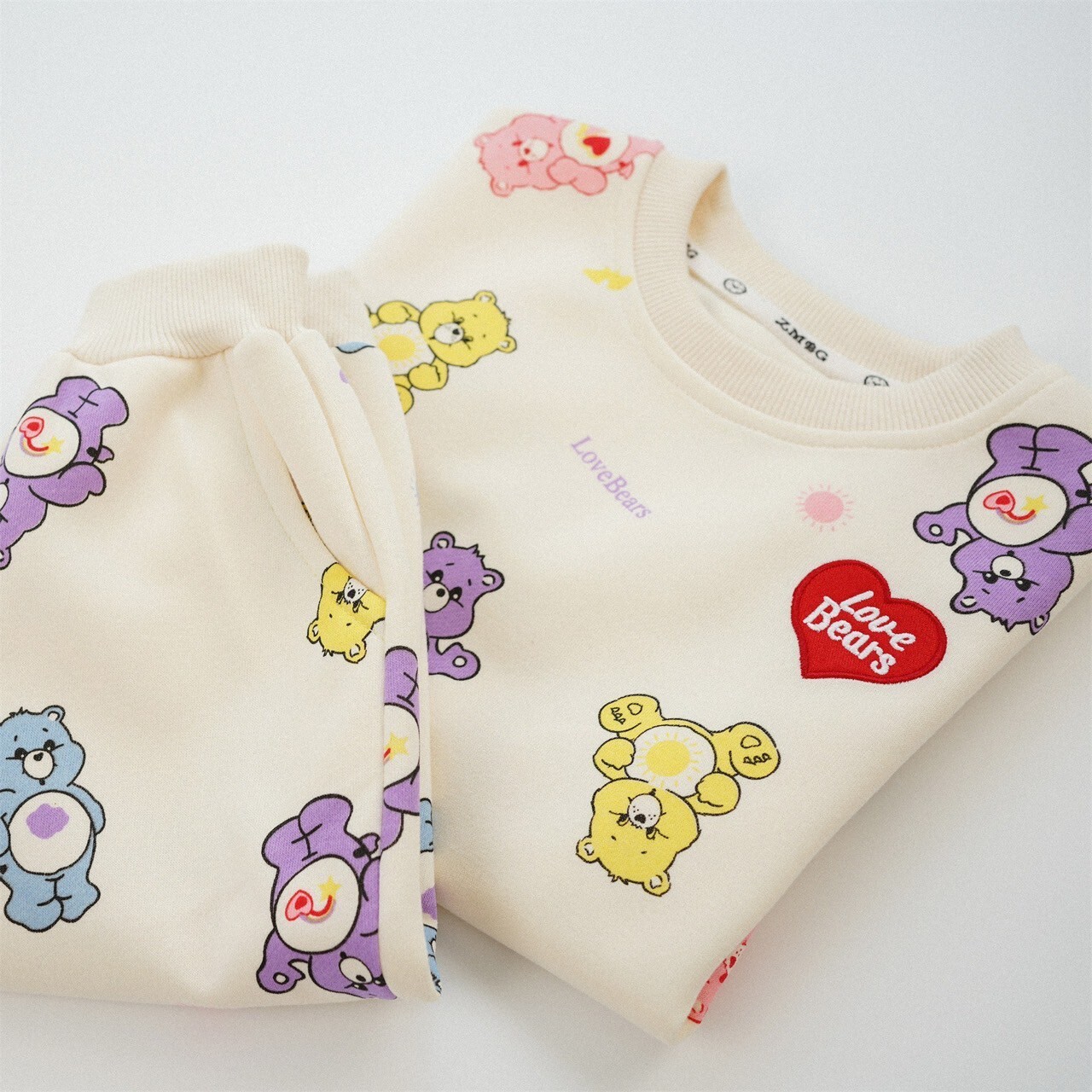 LINE_ALBUM_2025913_250913_152