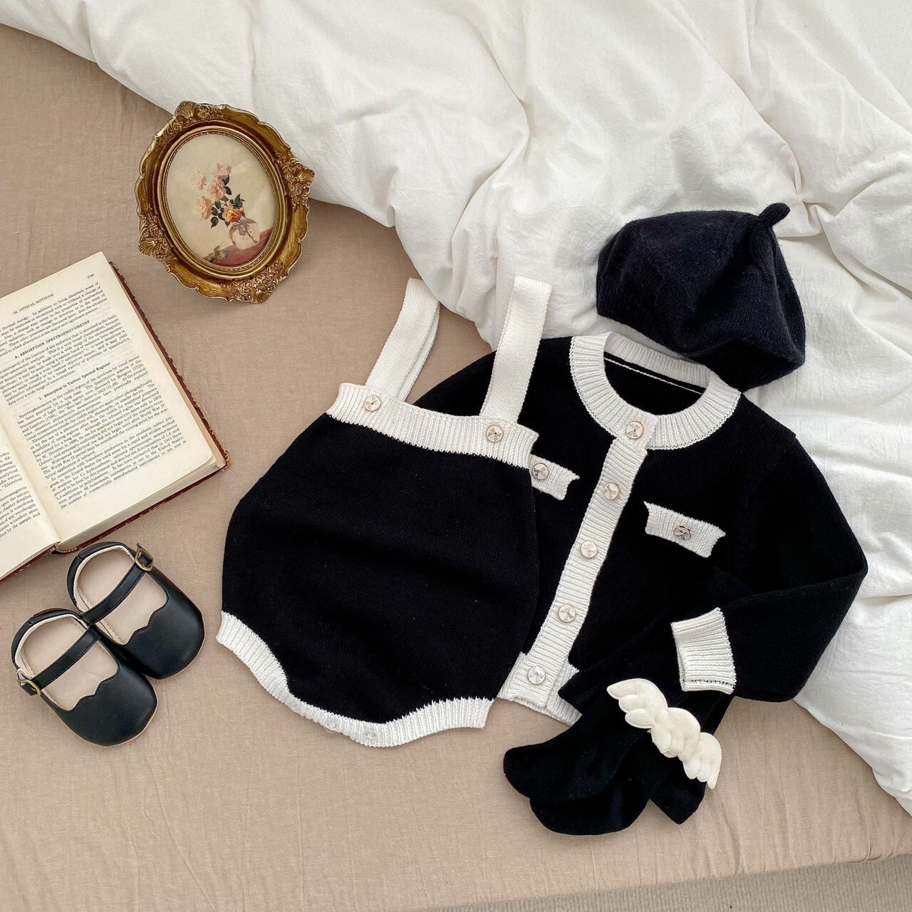 LINE_ALBUM_2025101 _1_251001_82