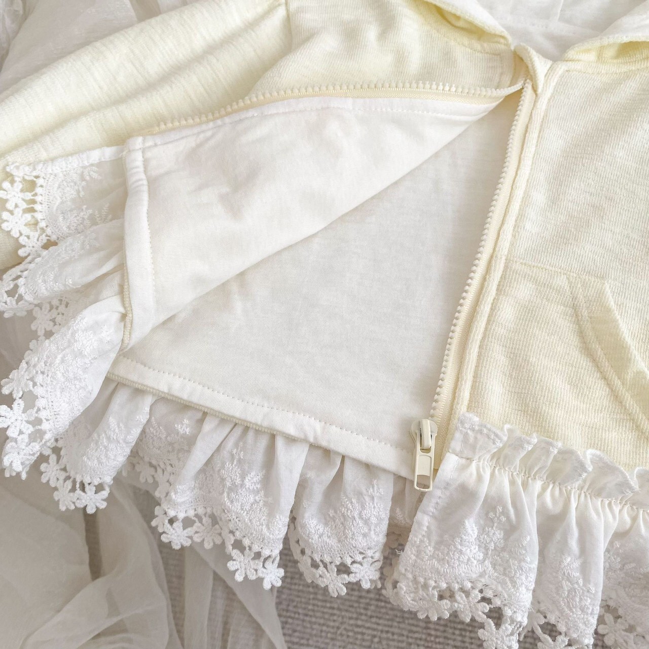 LINE_ALBUM_2025101 _1_251001_68