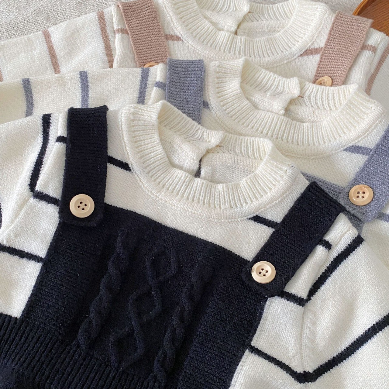 LINE_ALBUM_2025102_251002_104