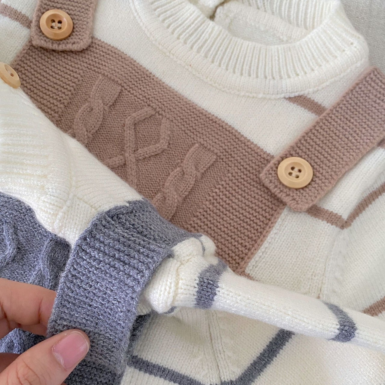 LINE_ALBUM_2025102_251002_97