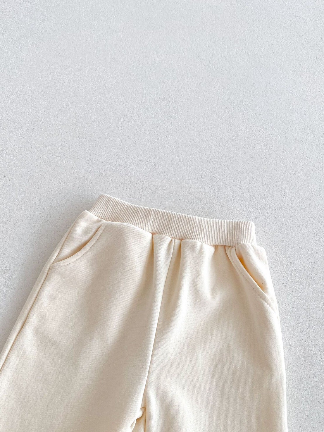 LINE_ALBUM_2025103_251003_114