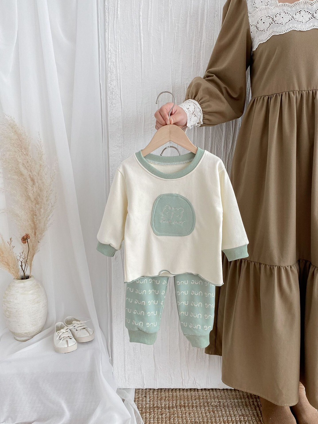 LINE_ALBUM_2025103_251003_98