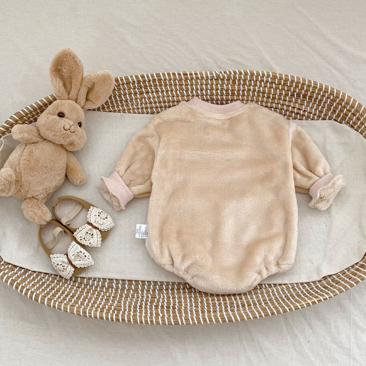 LINE_ALBUM_2025105_251005_115