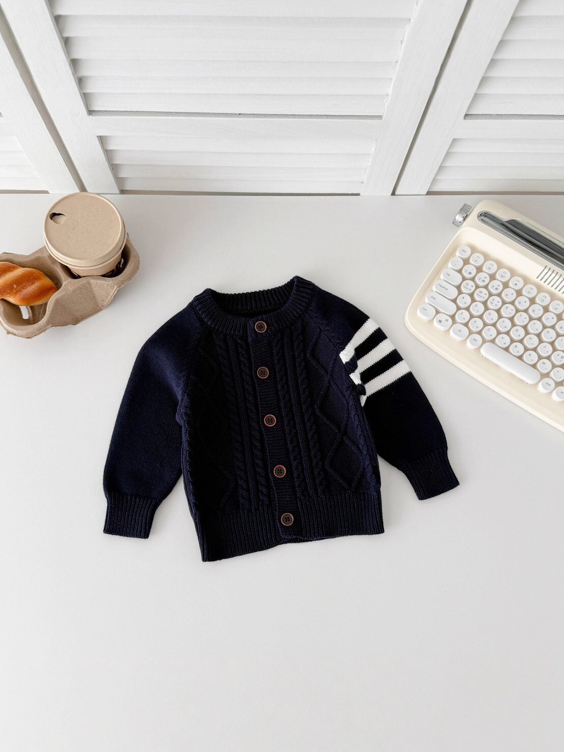 LINE_ALBUM_2025106_251006_108