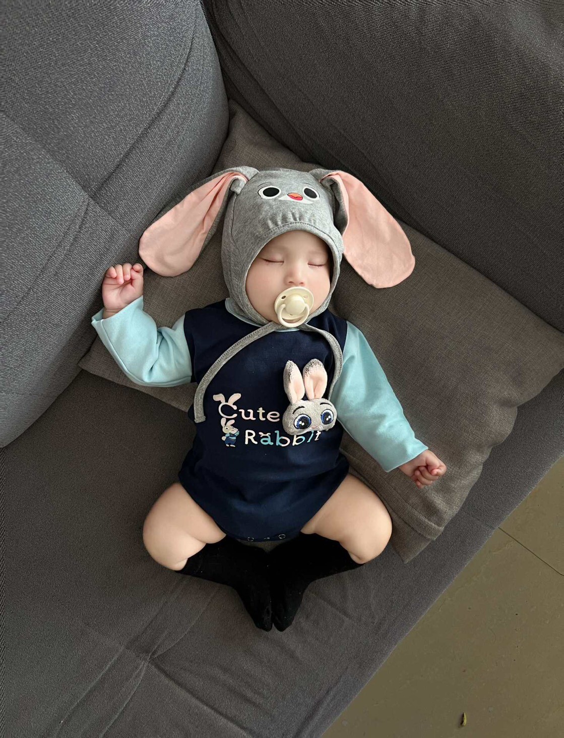 LINE_ALBUM_2025112_251103_106