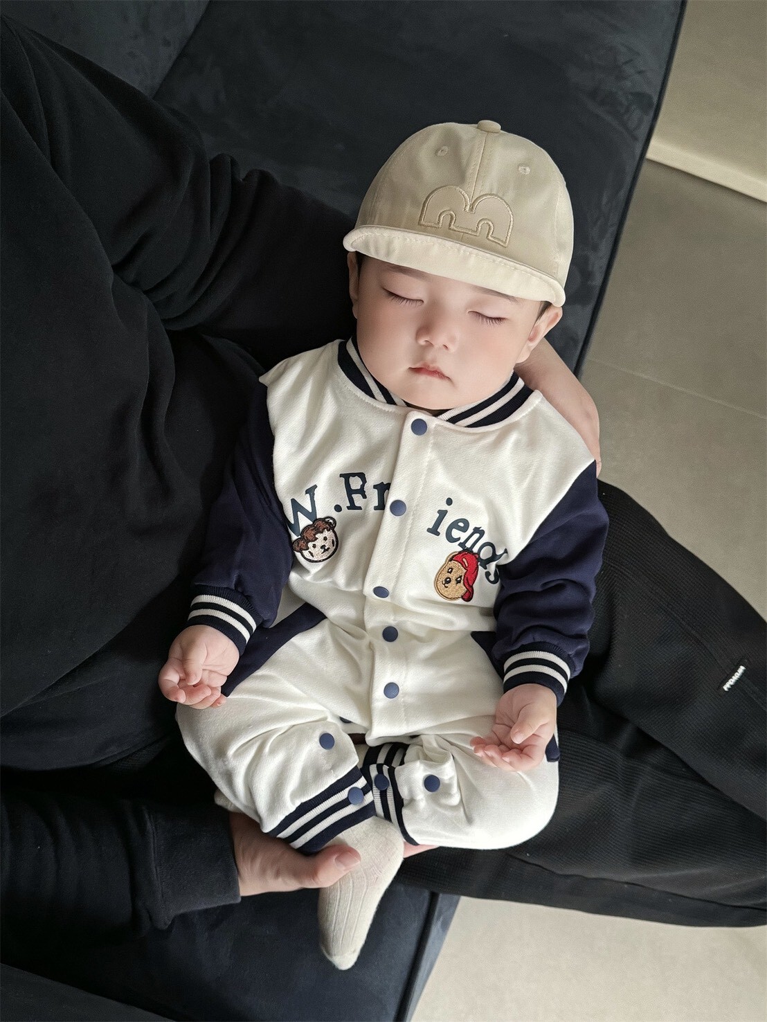 LINE_ALBUM_20251113_251113_49