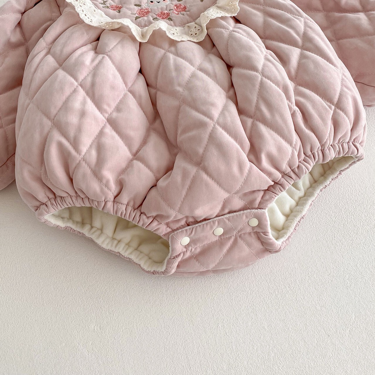 LINE_ALBUM_20251118_251118_127