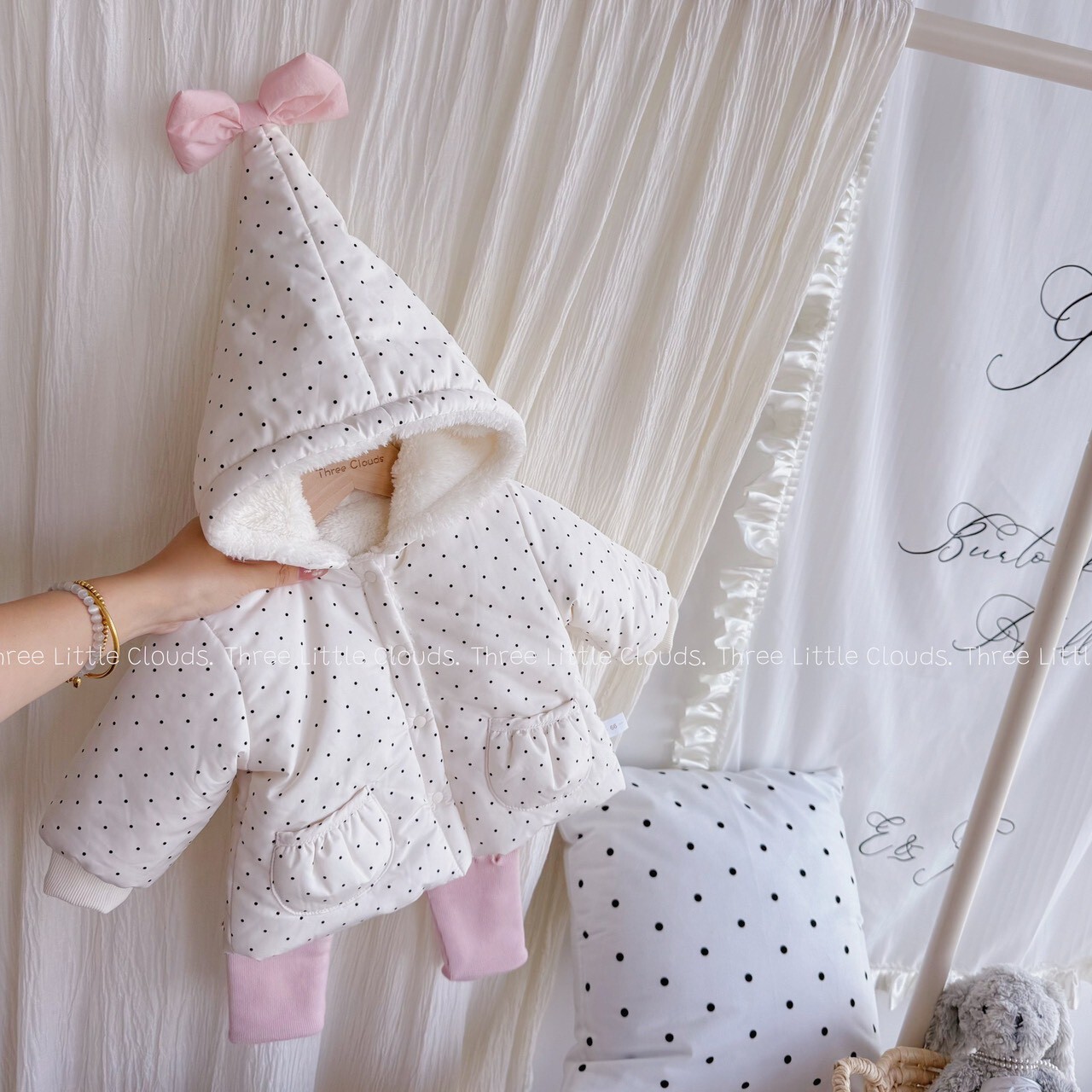 LINE_ALBUM_20251118_251118_128