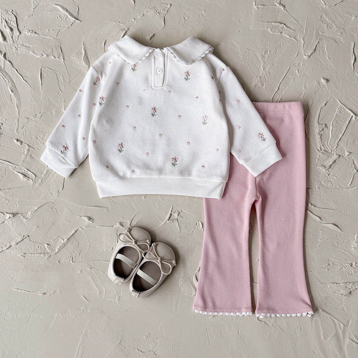 LINE_ALBUM_20251120_251120_128