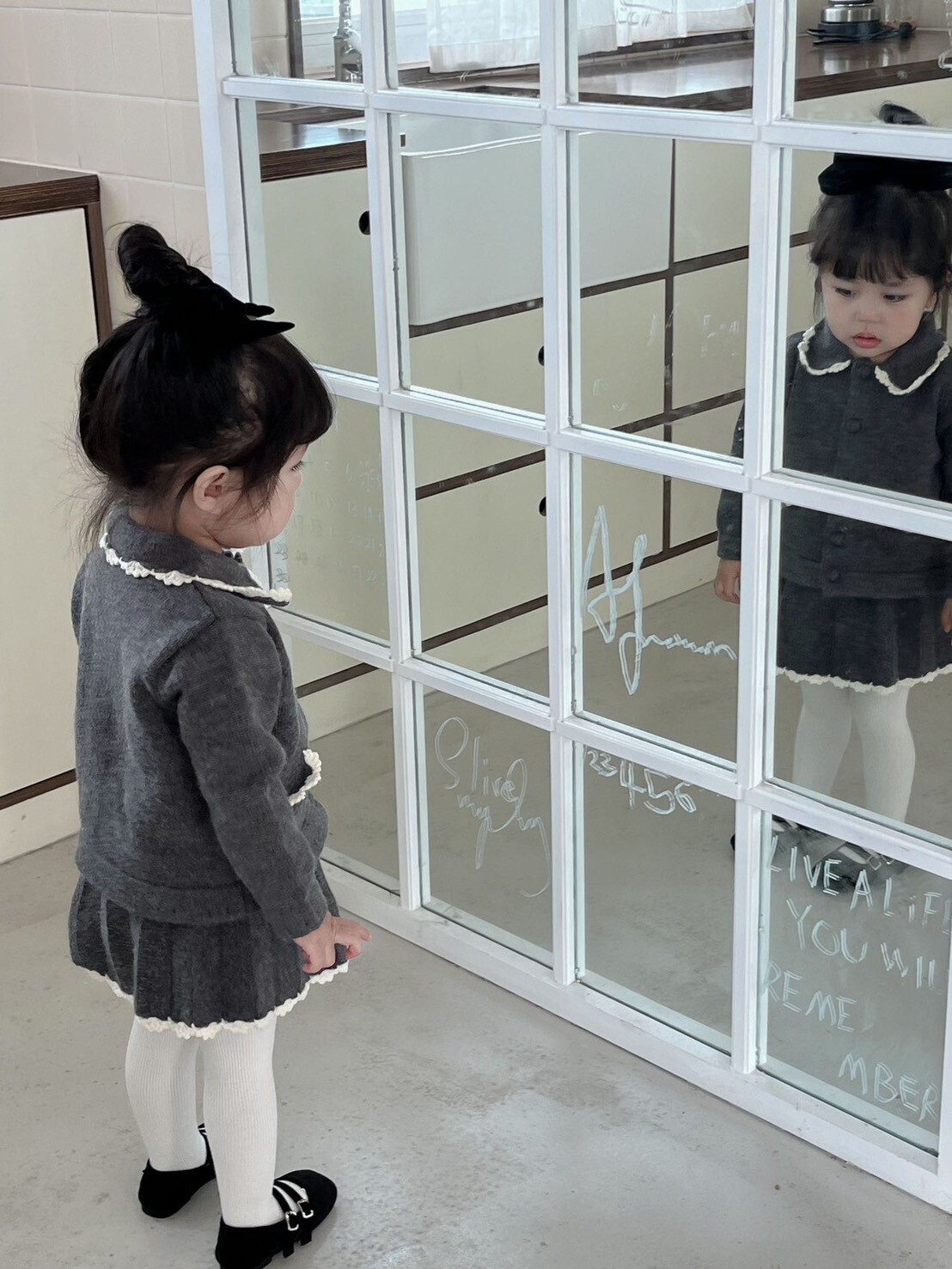 LINE_ALBUM_2025113_251103_109