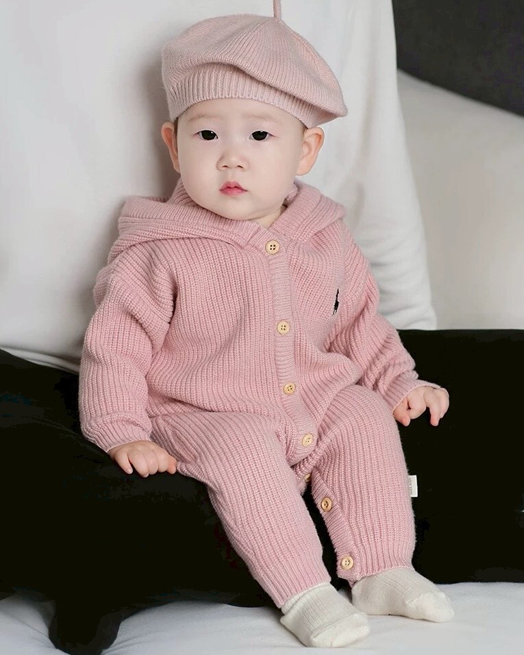 LINE_ALBUM_2025121_251201_48