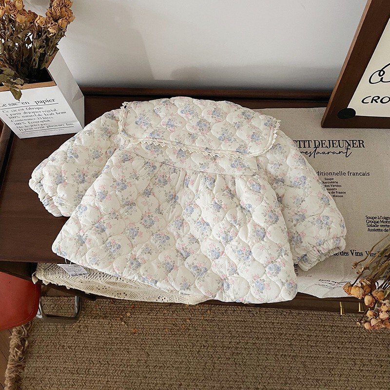 LINE_ALBUM_2025121_251201_28