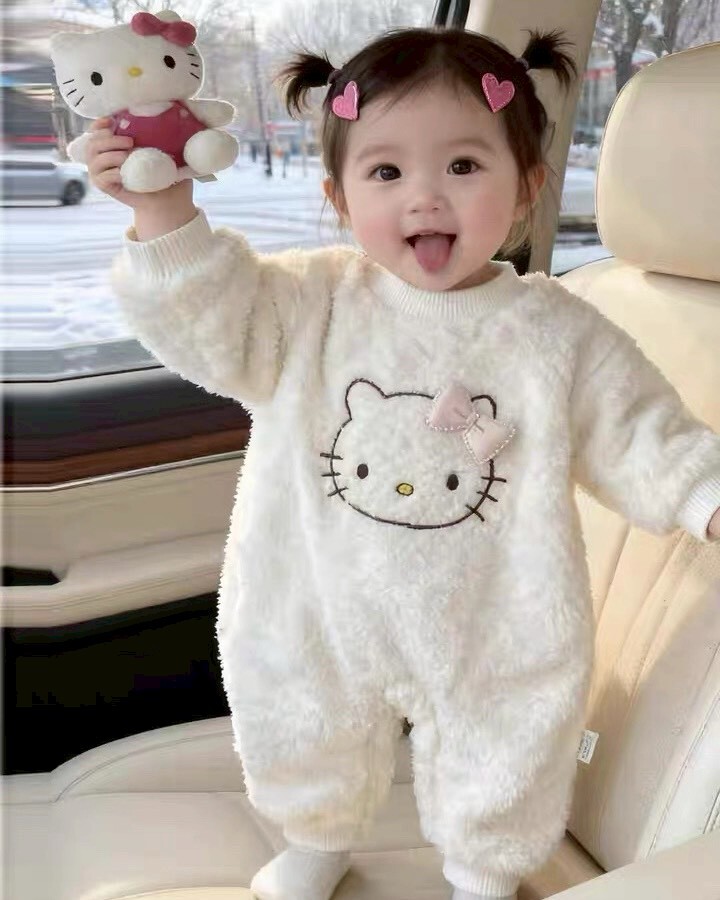 LINE_ALBUM_2025121_251201_13