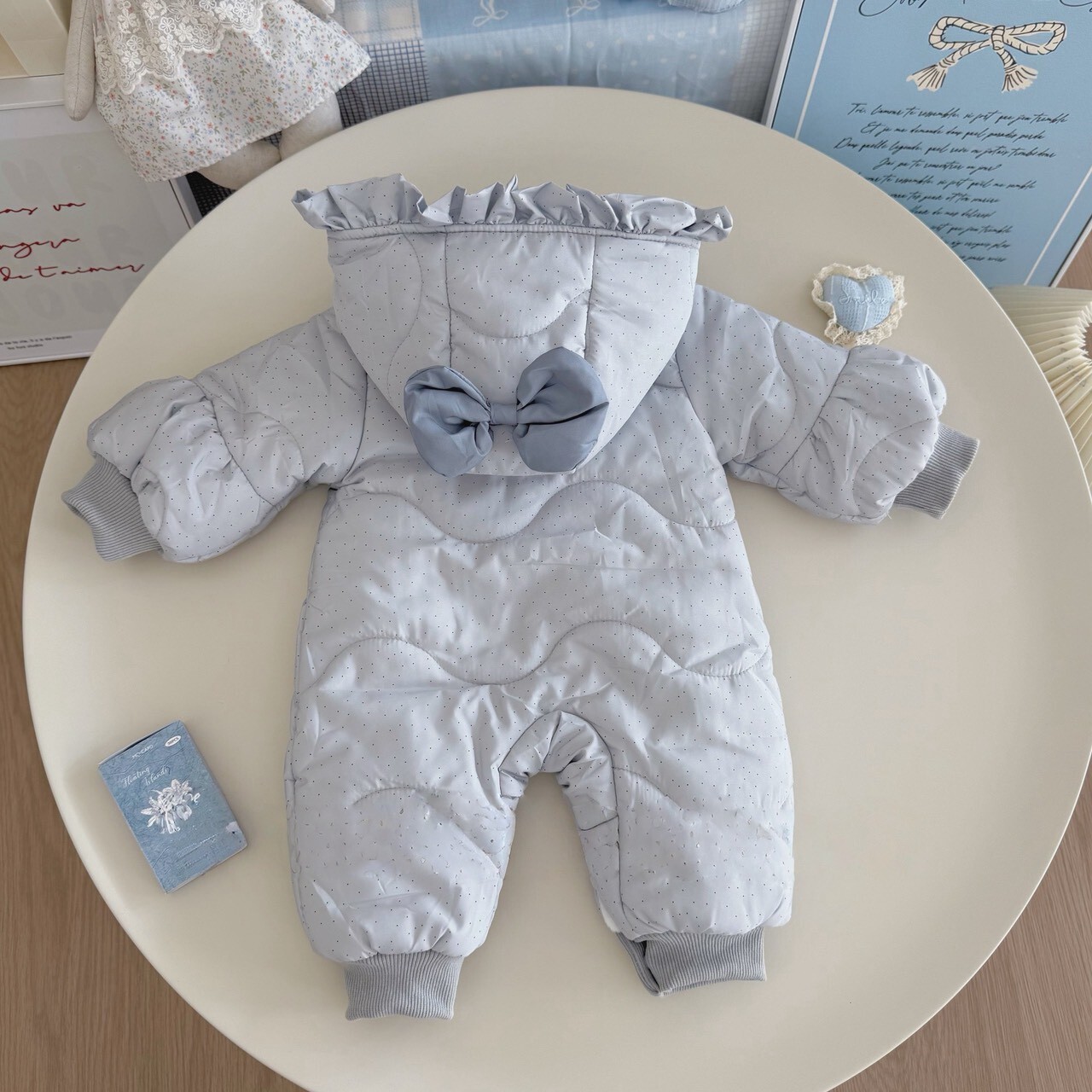 LINE_ALBUM_2025124_251204_81