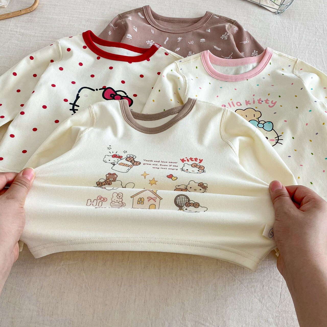 LINE_ALBUM_20251211_251211_42