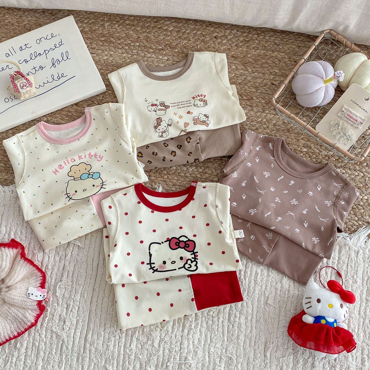 LINE_ALBUM_20251211_251211_56