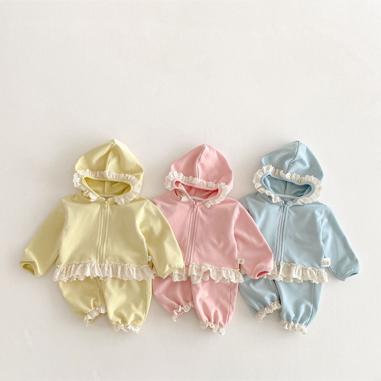 LINE_ALBUM_20251211_251211_22