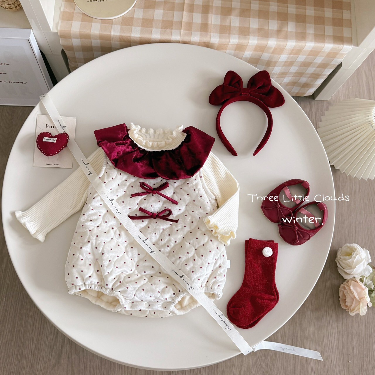 LINE_ALBUM_20251217_251217_56