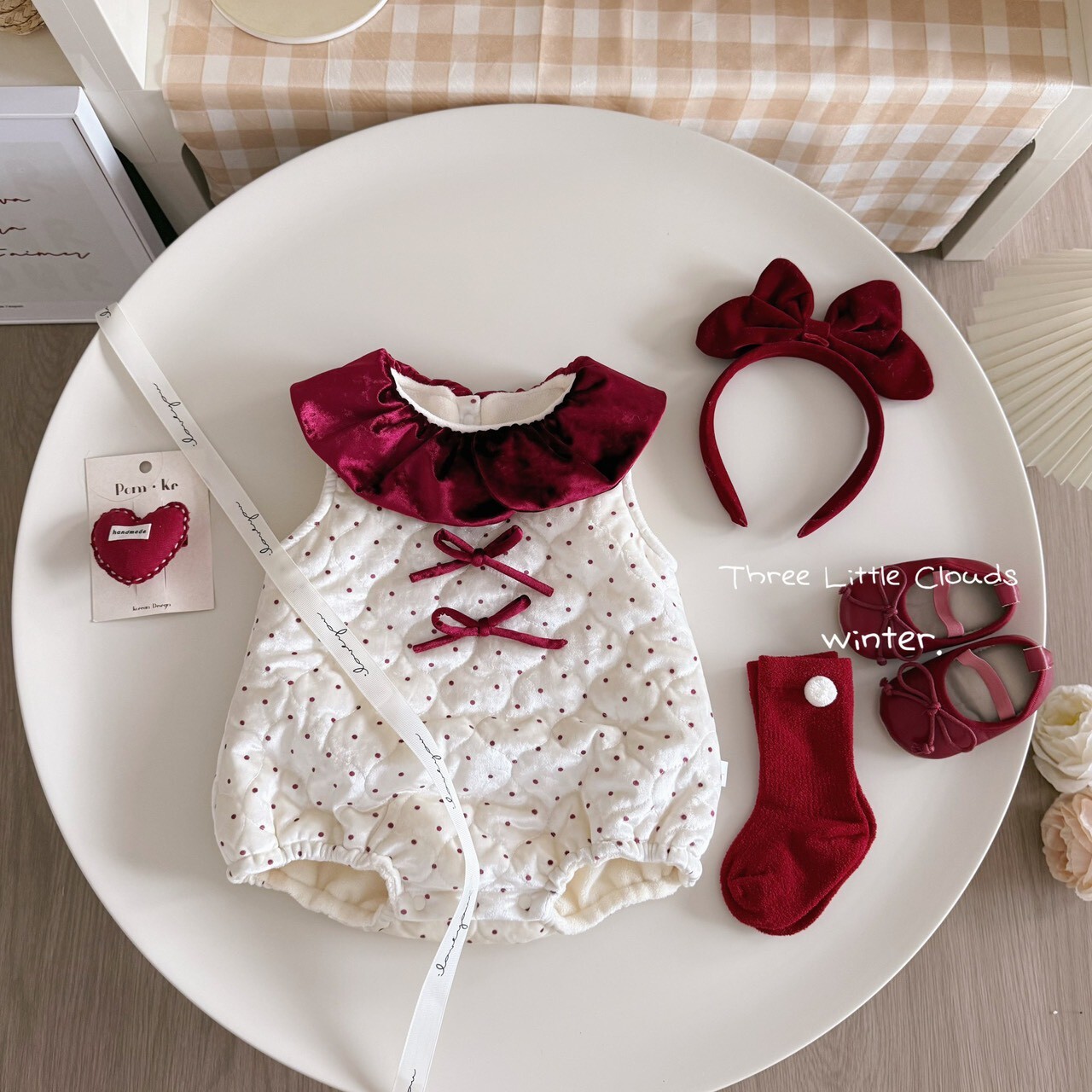 LINE_ALBUM_20251217_251217_53