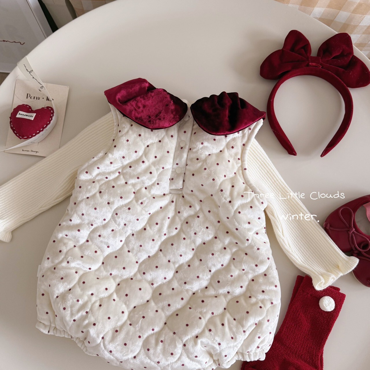 LINE_ALBUM_20251217_251217_52