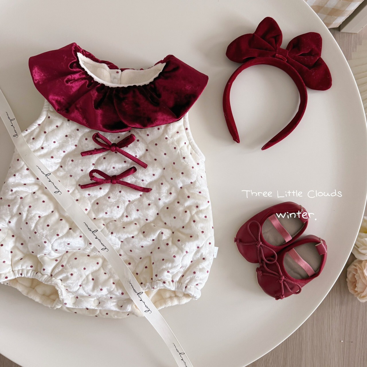 LINE_ALBUM_20251217_251217_49