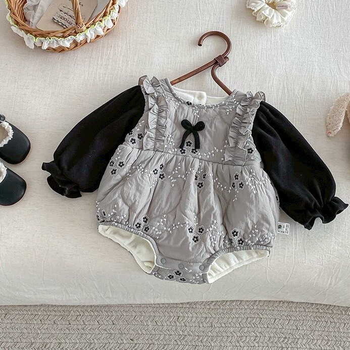 LINE_ALBUM_20251217_251217_23