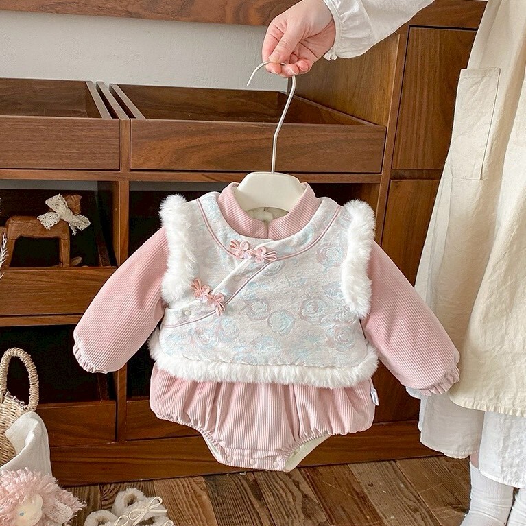 LINE_ALBUM_20251217_251217_13