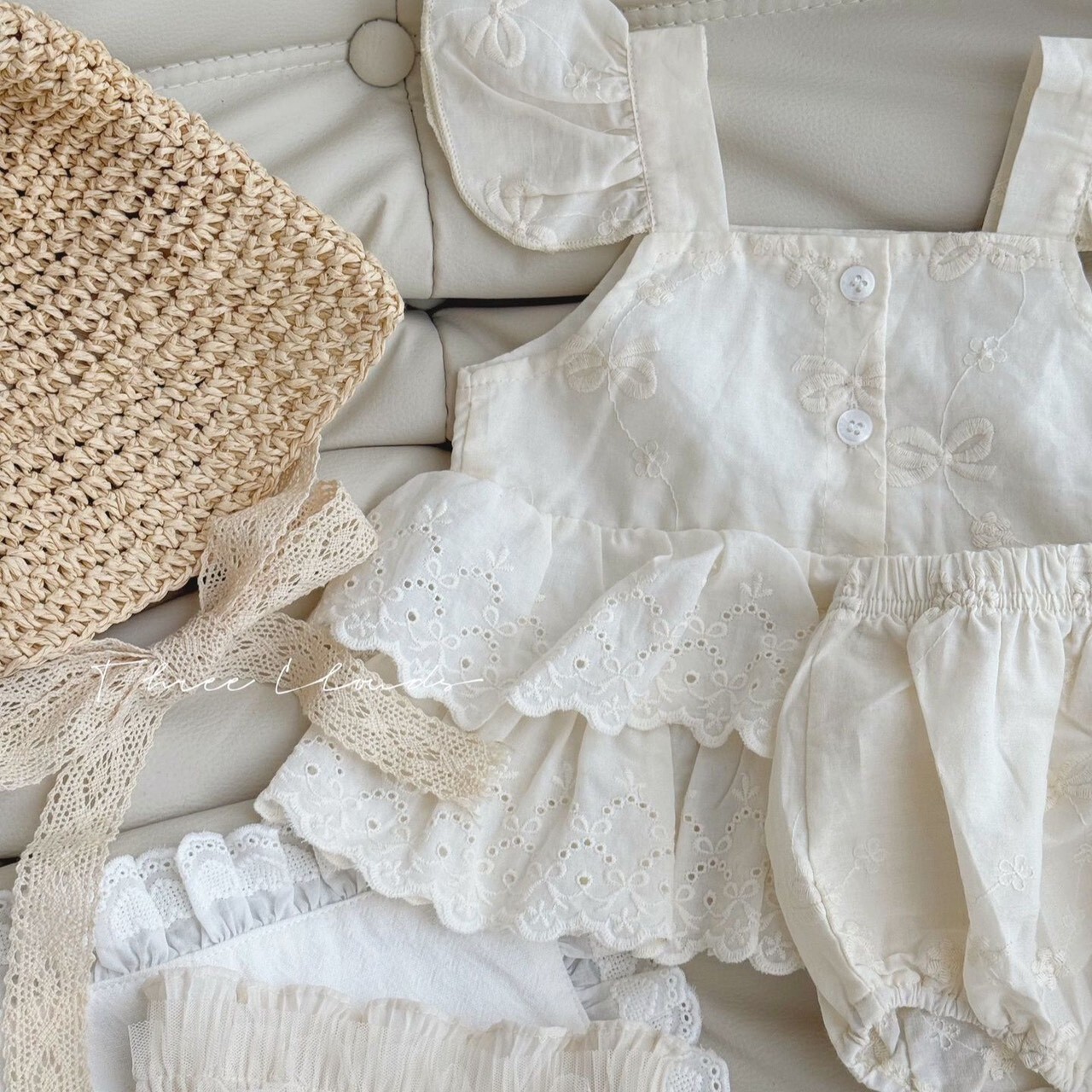 LINE_ALBUM_202631_260301_39