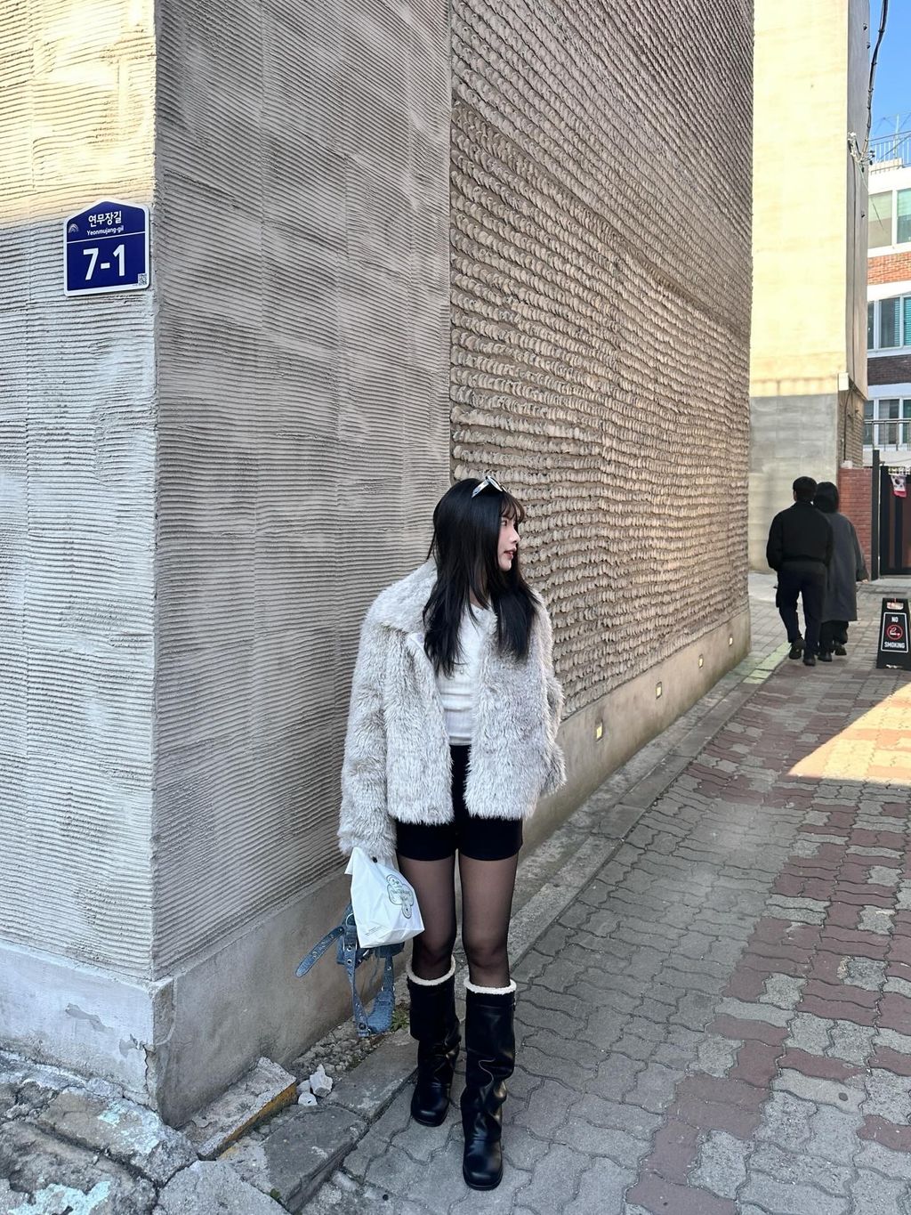 BDB871F6-59EC-498C-920C-3E1319D04D1C